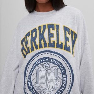 Bershka Berkeley sweatshirt Size S (oversized)